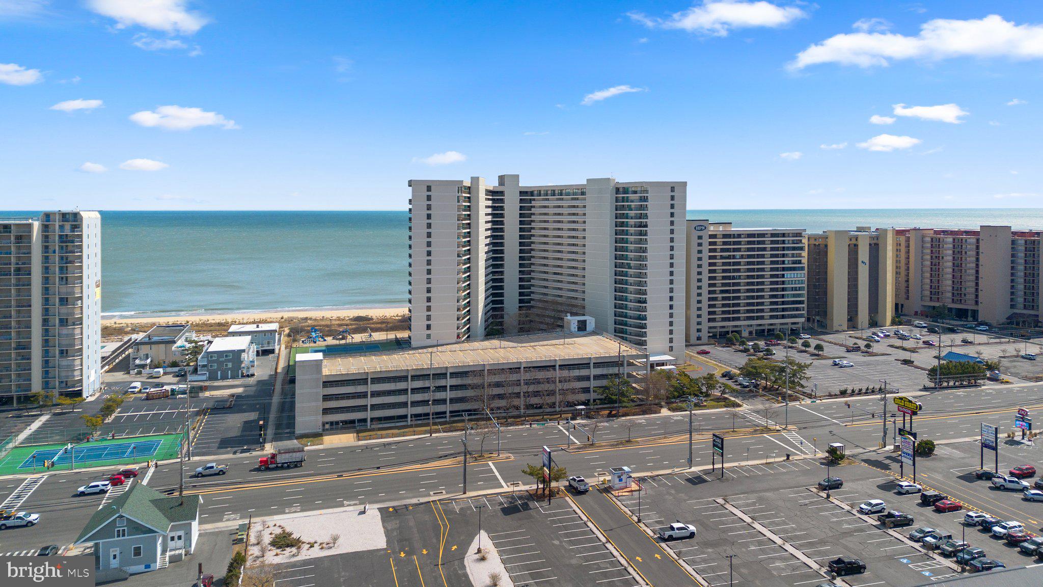 NORTH BEACH - Residential