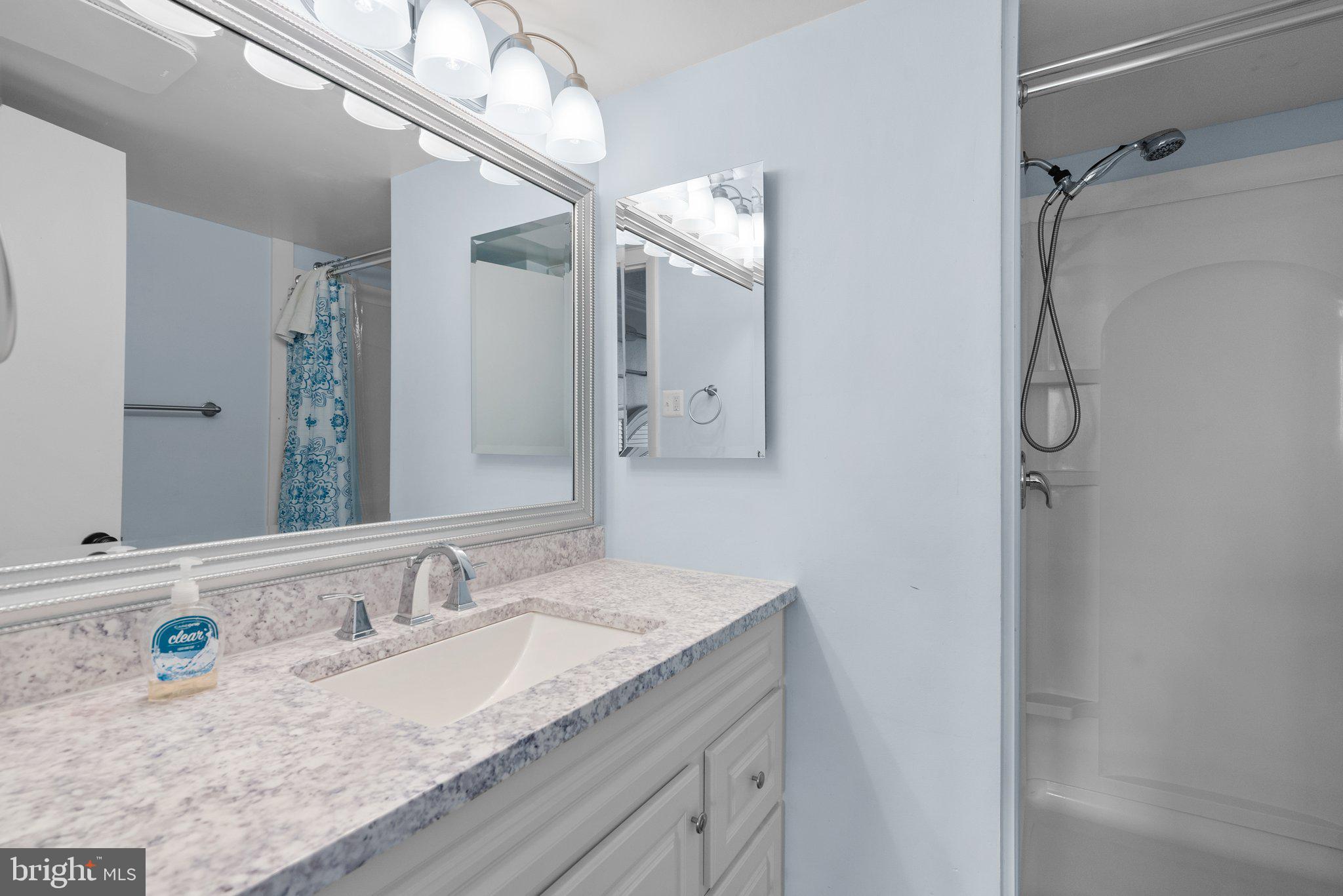 NORTH BEACH - Residential