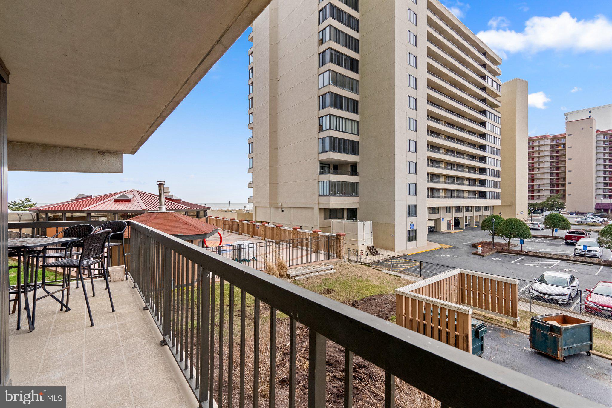 NORTH BEACH - Residential