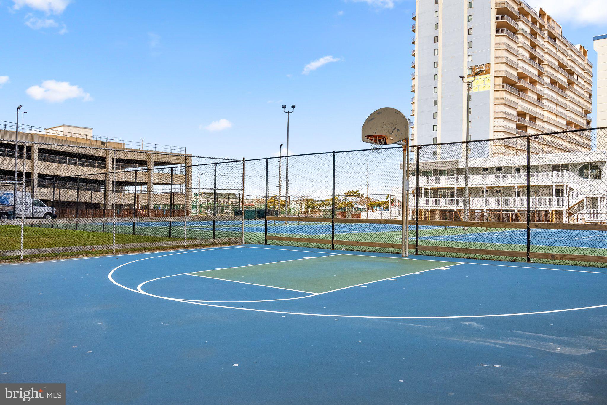 NORTH BEACH - Residential