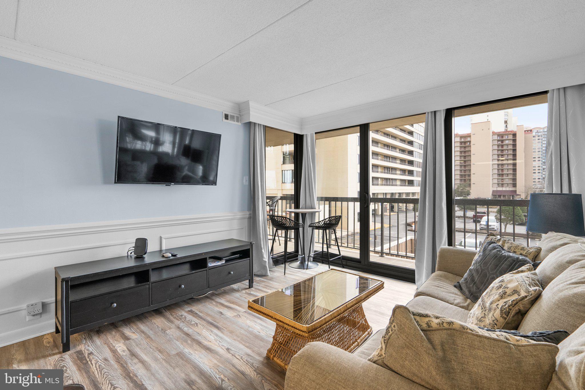 NORTH BEACH - Residential