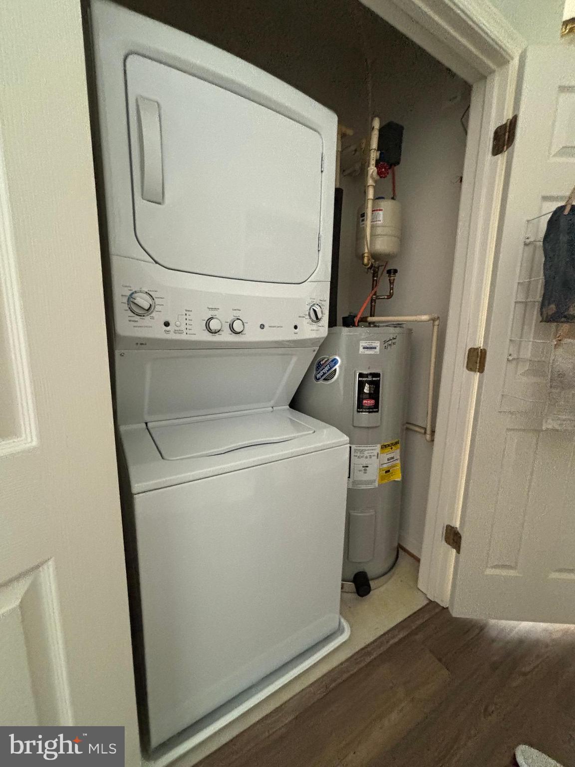 ELDERSBURG - Residential