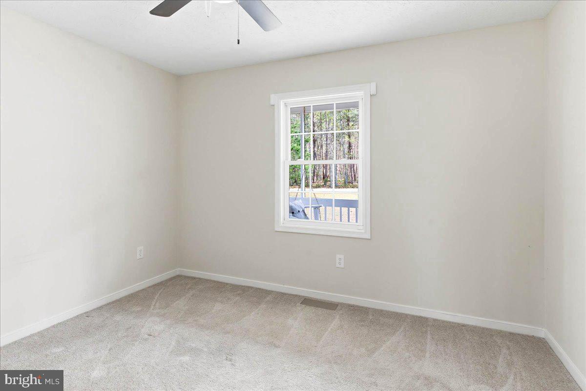 PINE HARBOUR - Residential