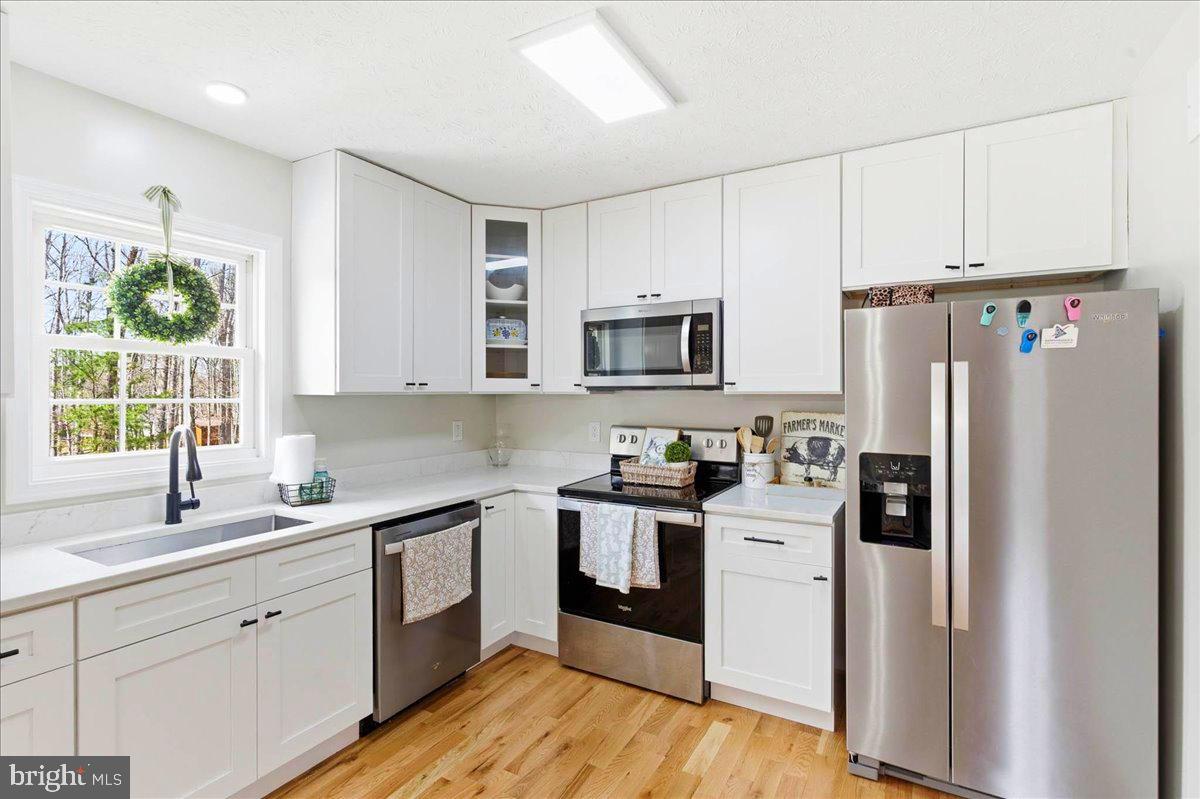 PINE HARBOUR - Residential