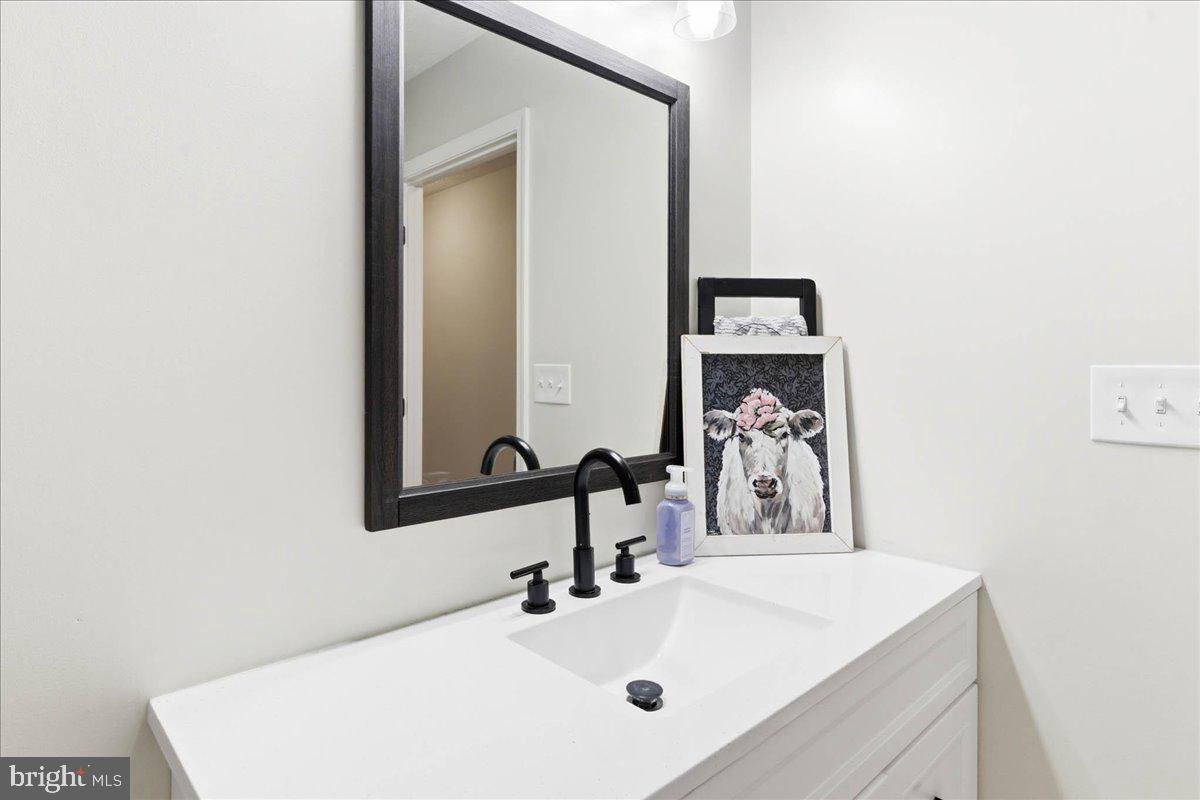 PINE HARBOUR - Residential