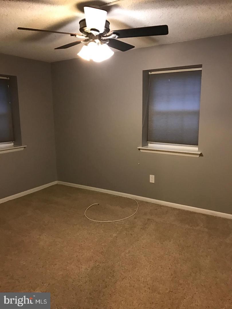 GOSHEN VALLEY III - Residential Lease