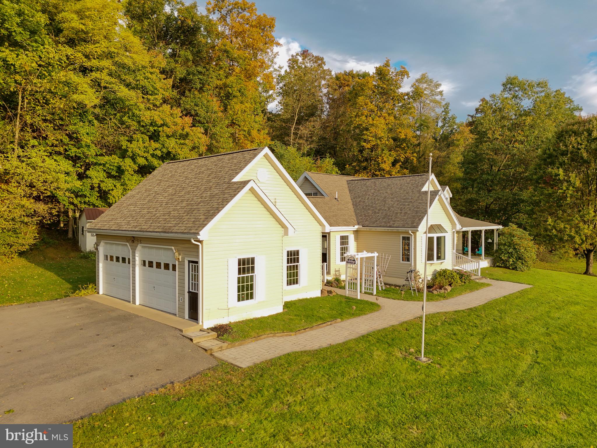 3228 OLD MOUNTAIN ROAD