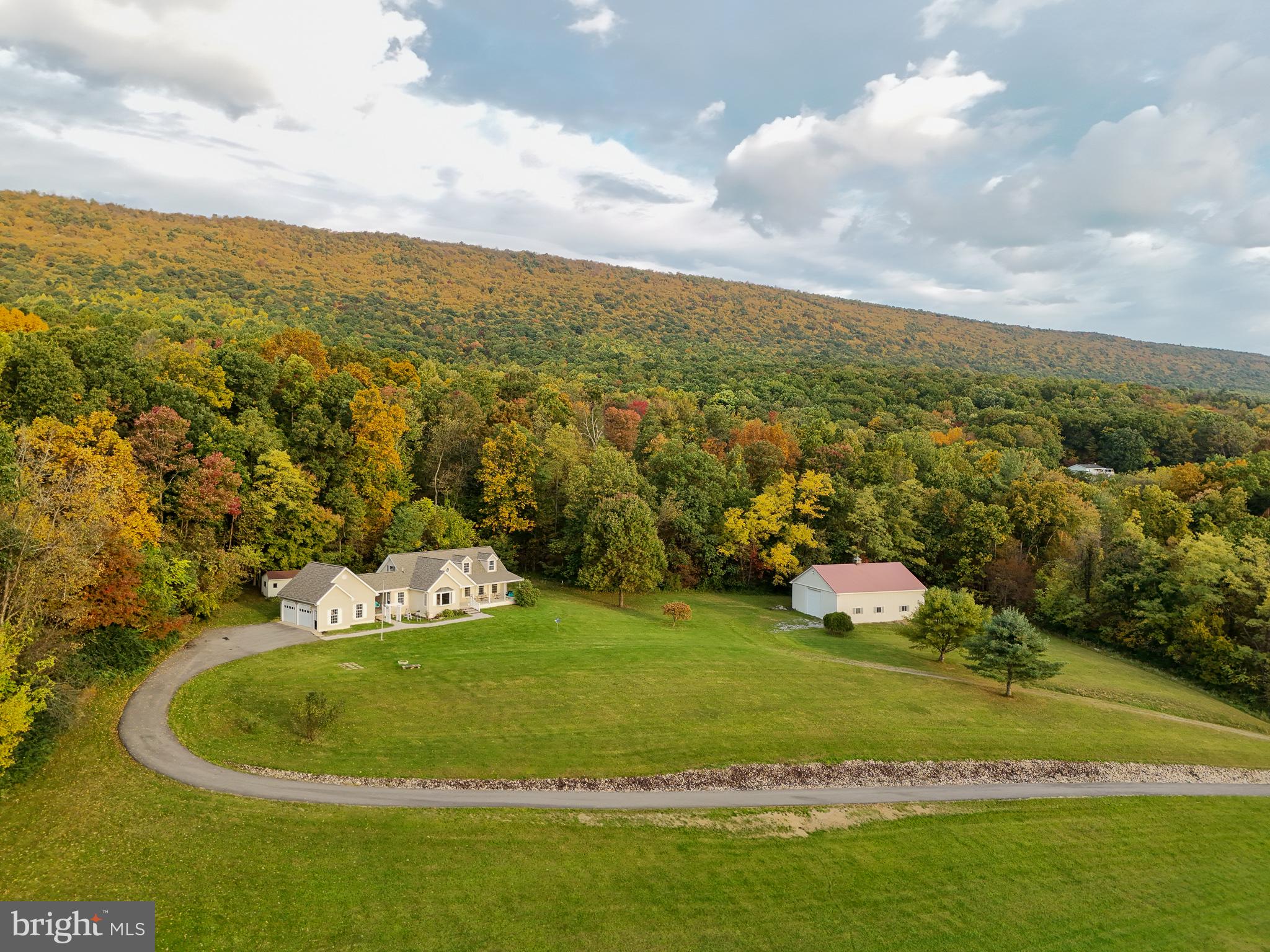3228 OLD MOUNTAIN ROAD