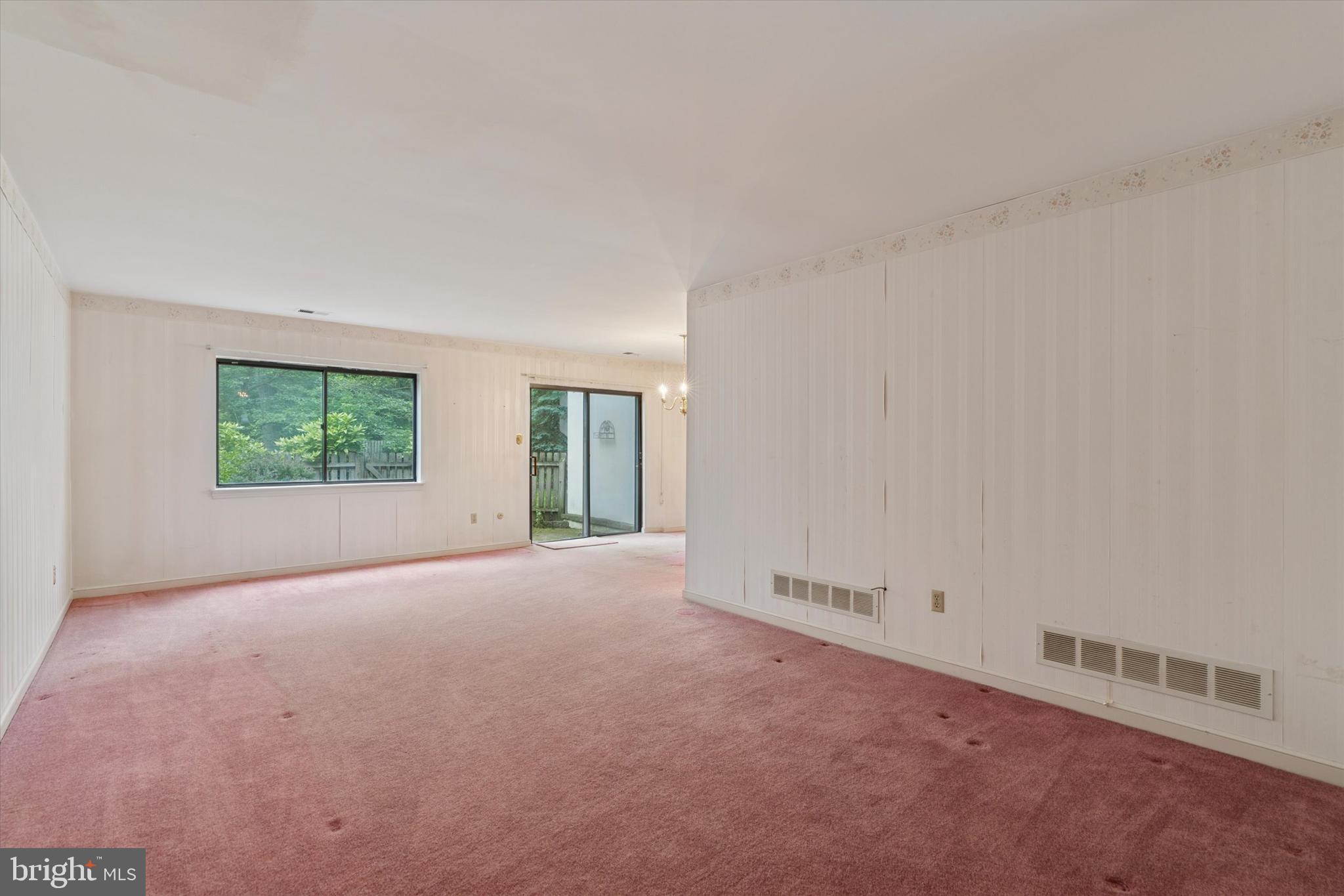 60 OAK KNOLL DRIVE 60