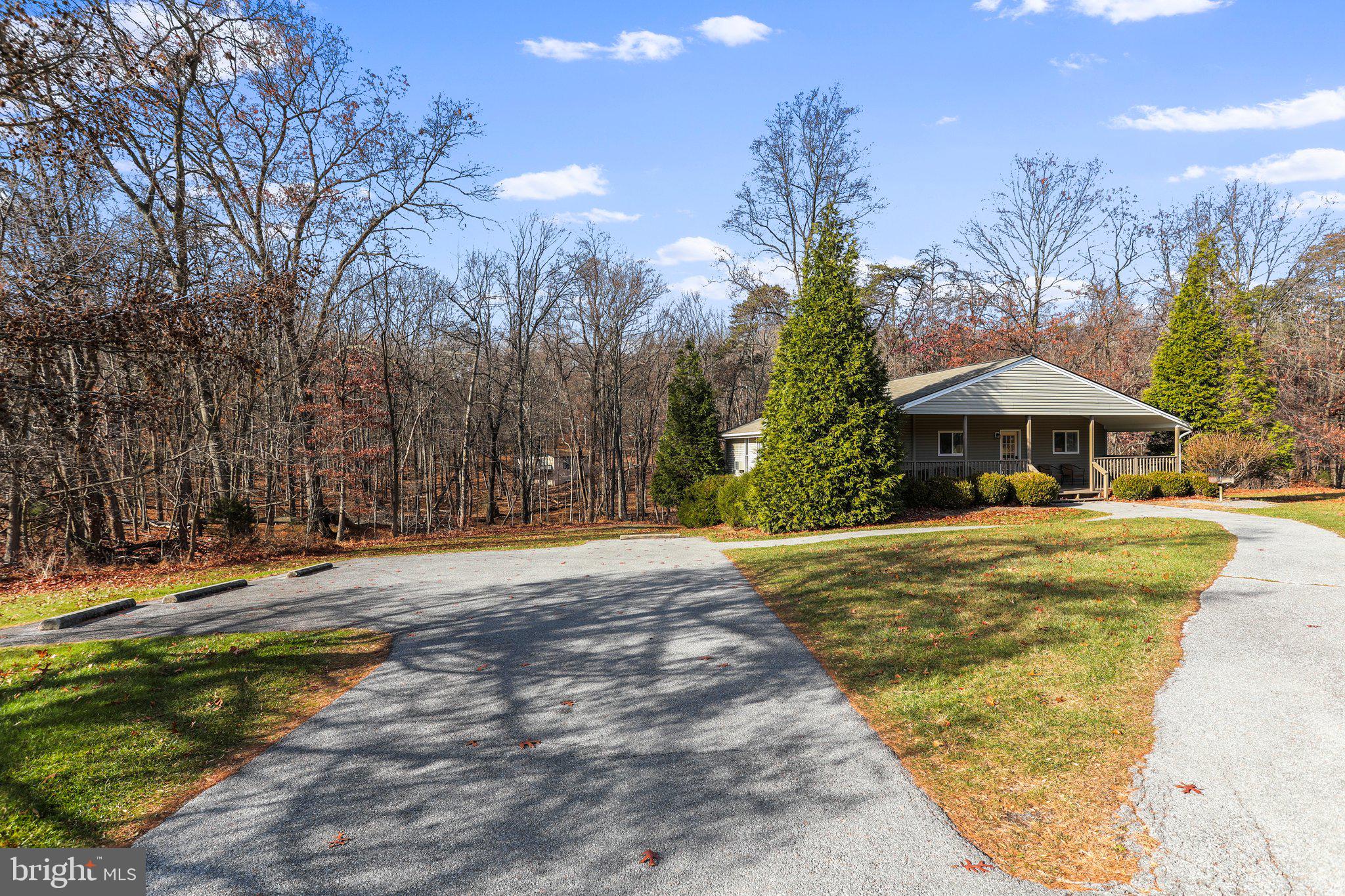 THE WOODS - Residential