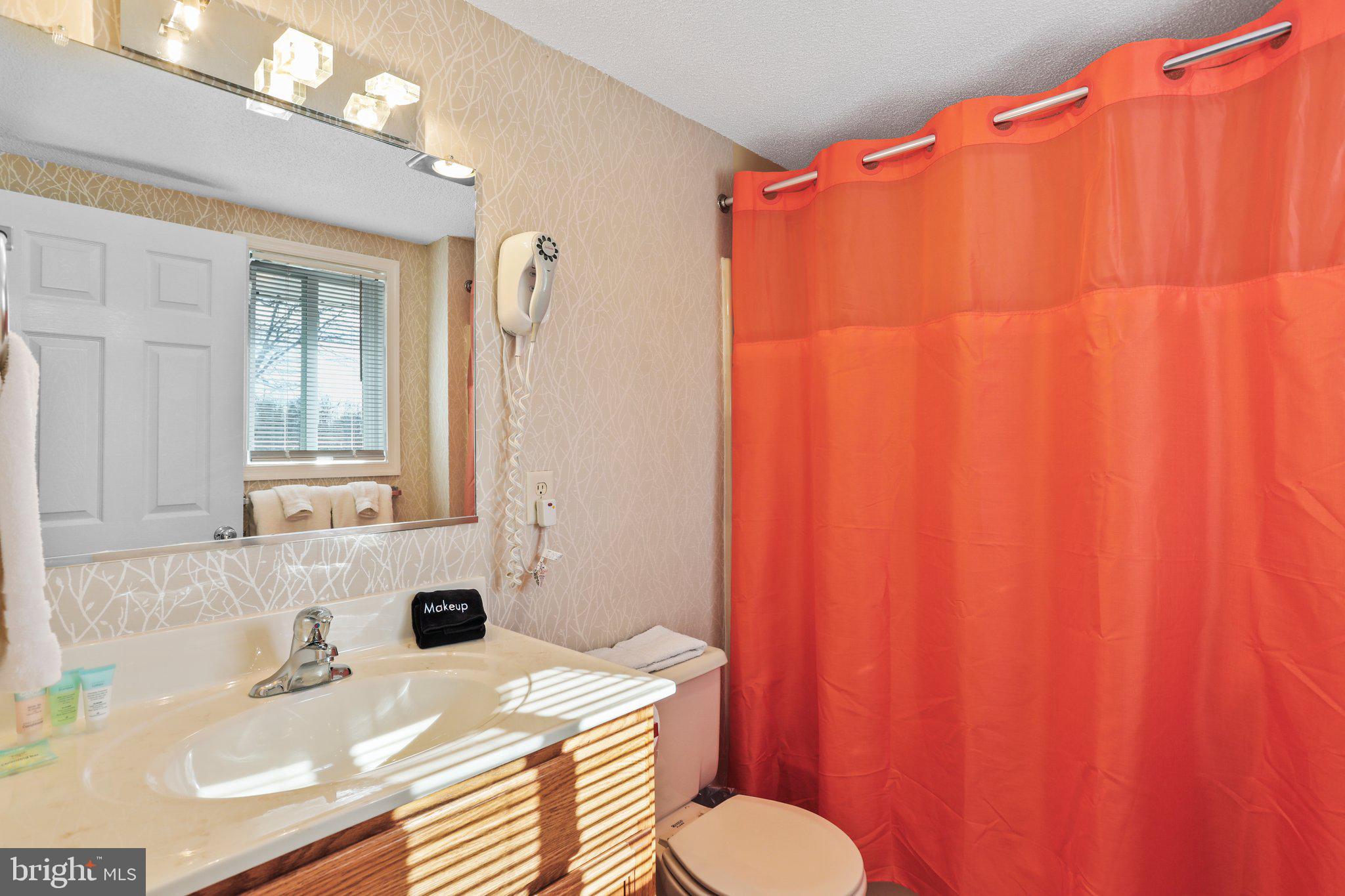 THE WOODS - Residential