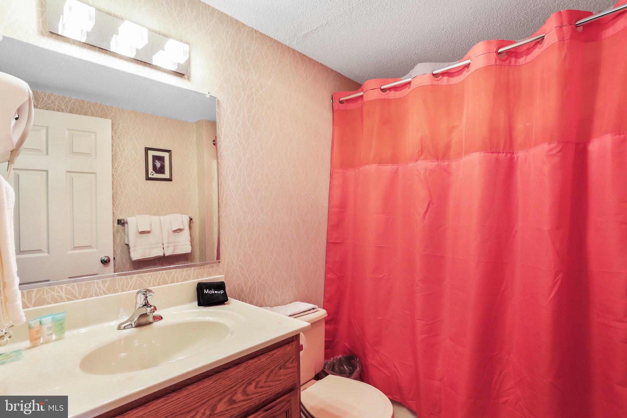 THE WOODS - Residential