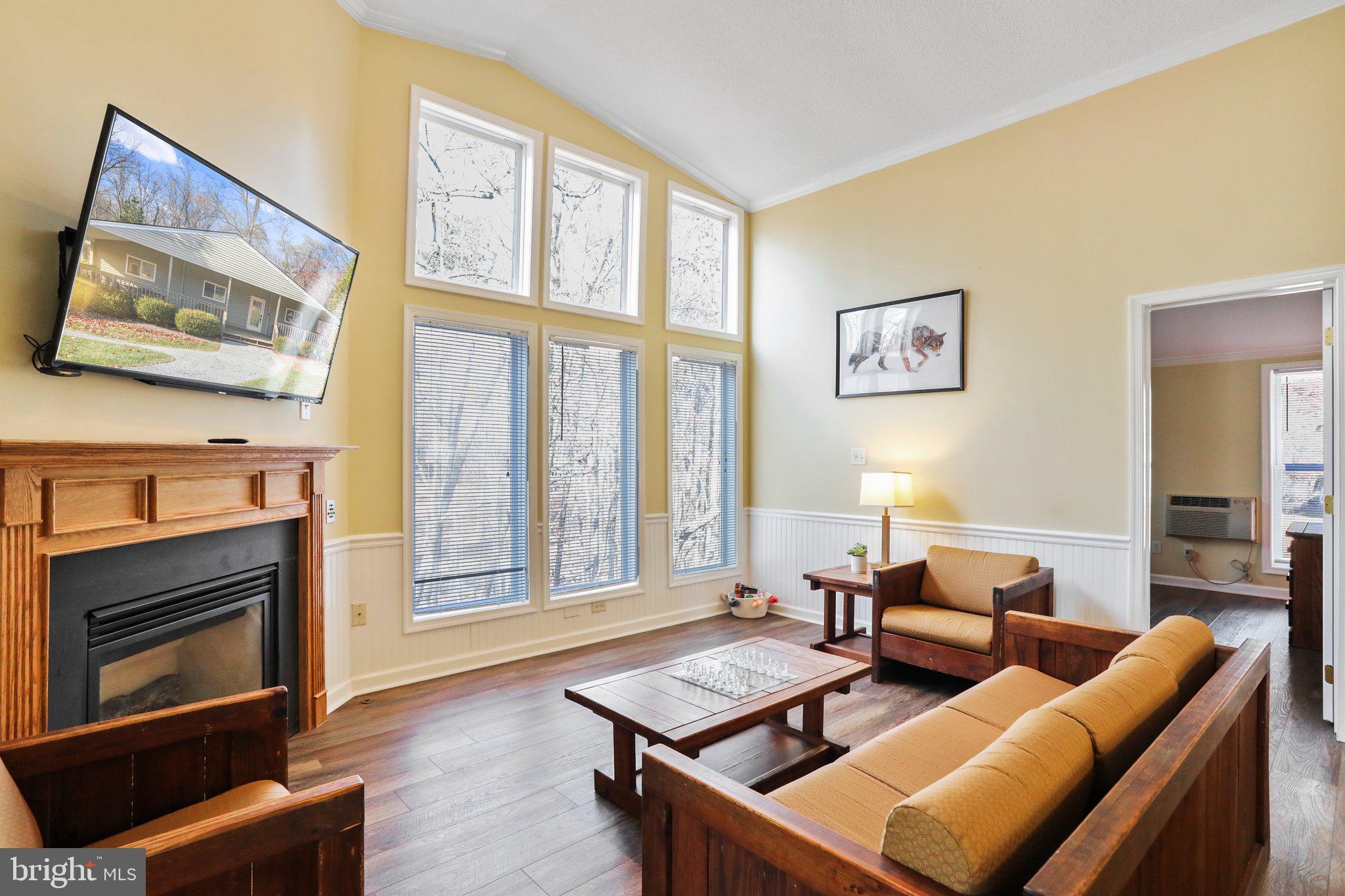 THE WOODS - Residential