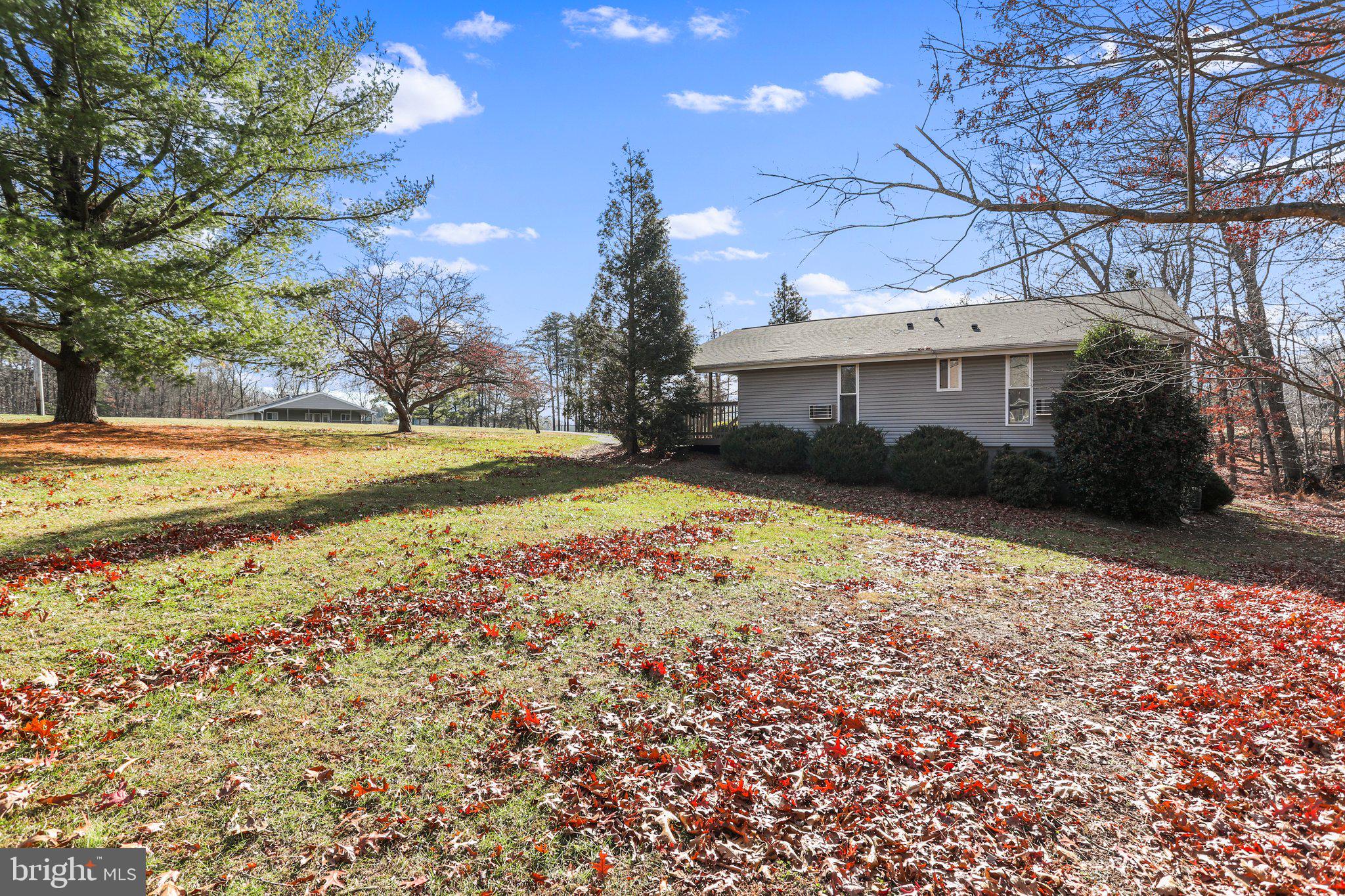 THE WOODS - Residential