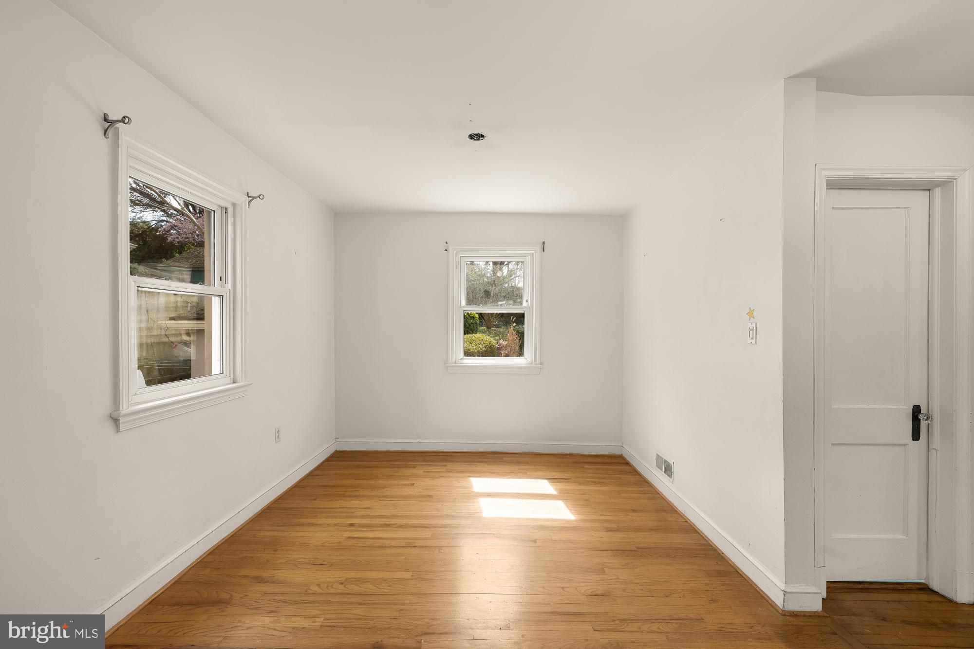 GLEN ECHO HEIGHTS - Residential