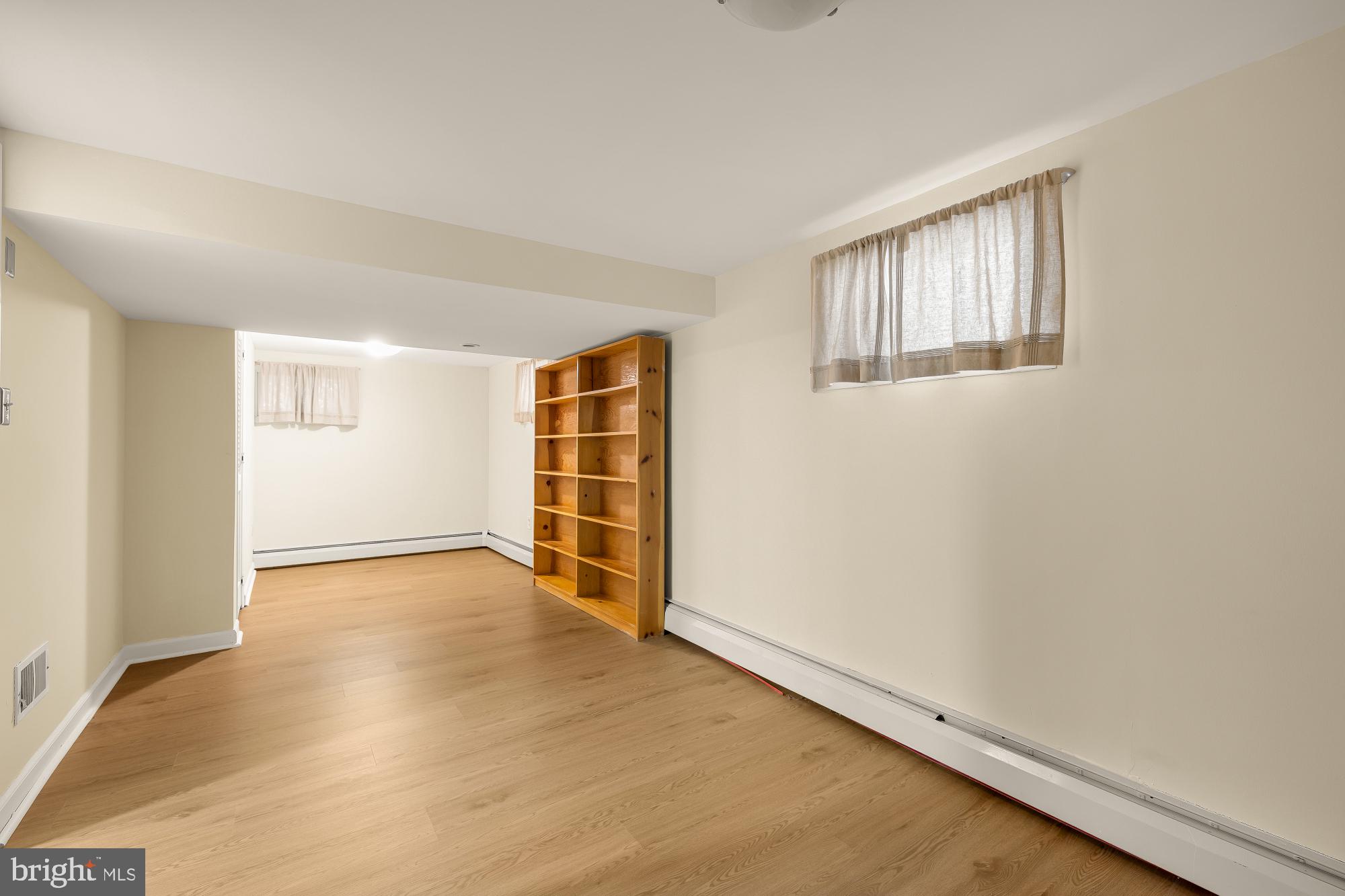 GLEN ECHO HEIGHTS - Residential