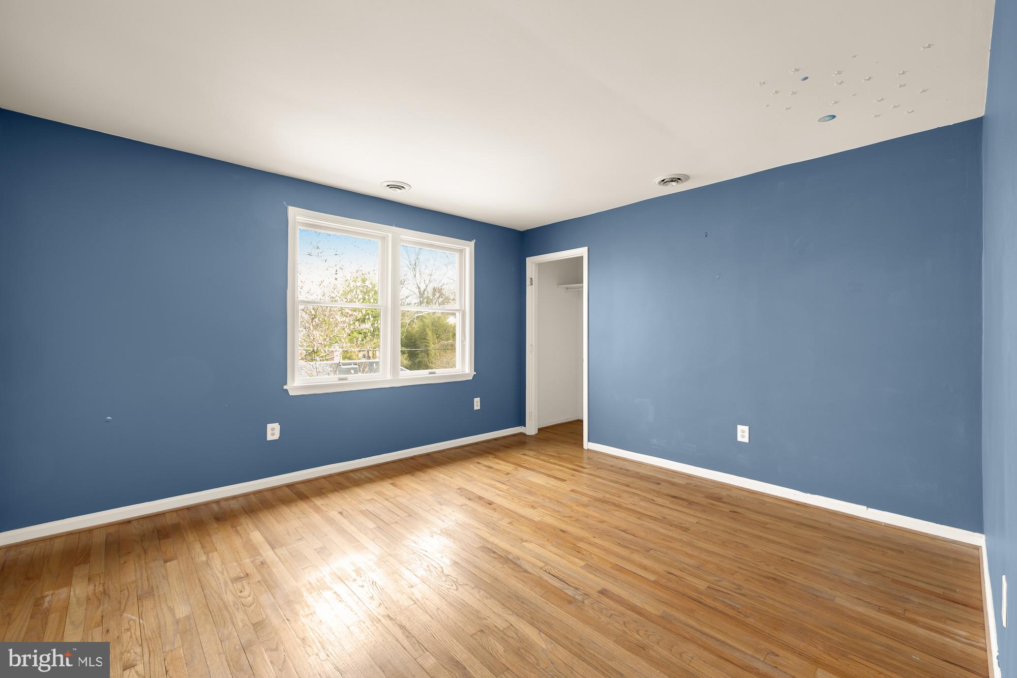 GLEN ECHO HEIGHTS - Residential