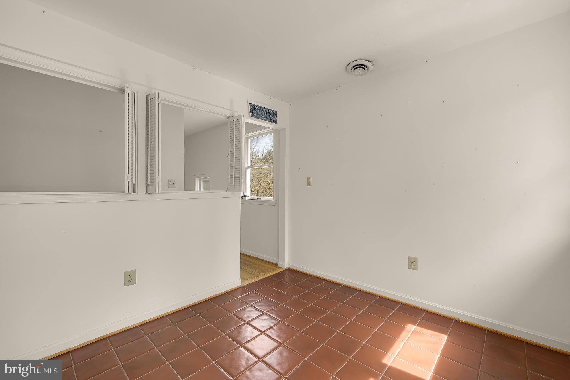 GLEN ECHO HEIGHTS - Residential