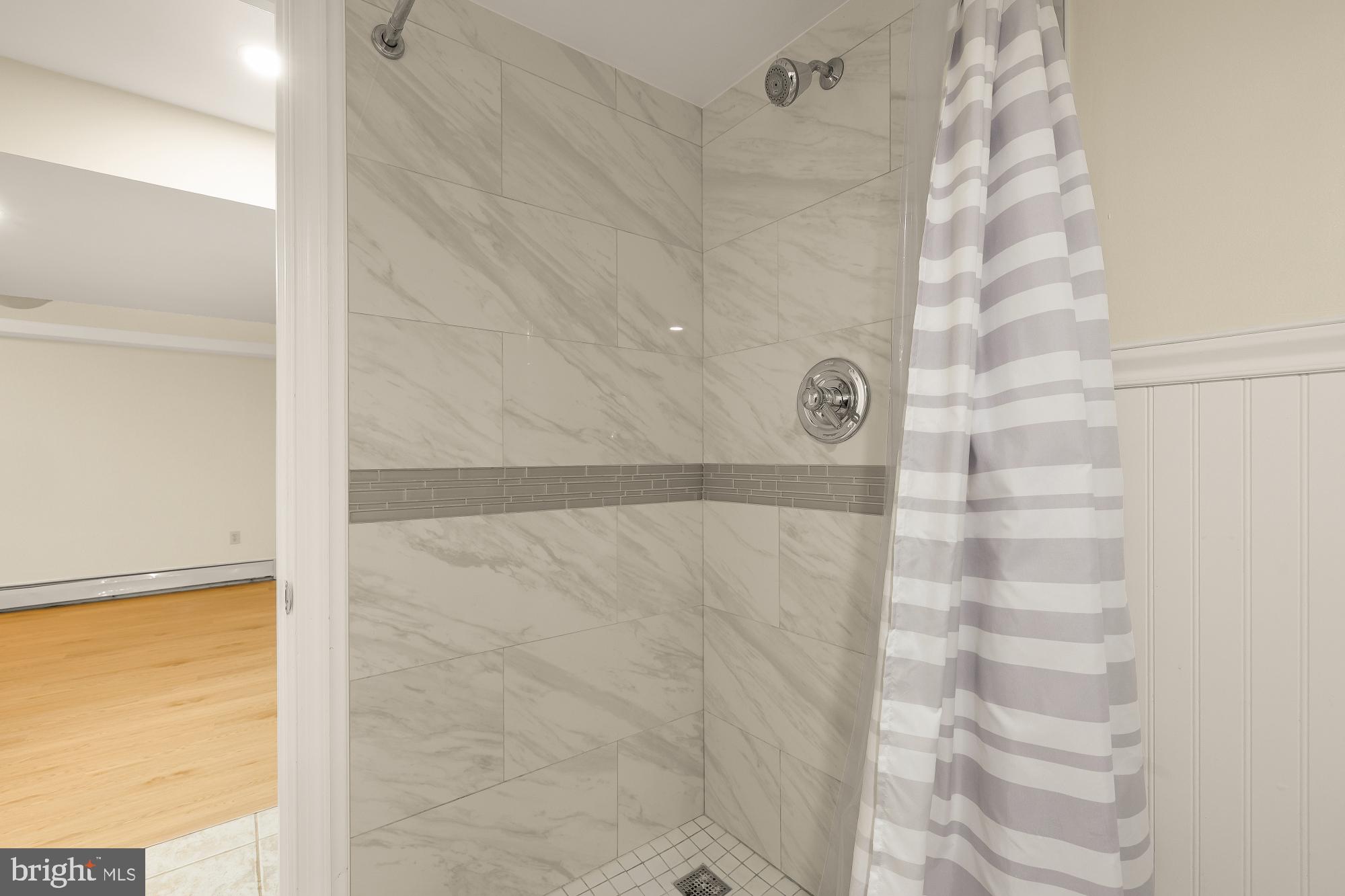 GLEN ECHO HEIGHTS - Residential