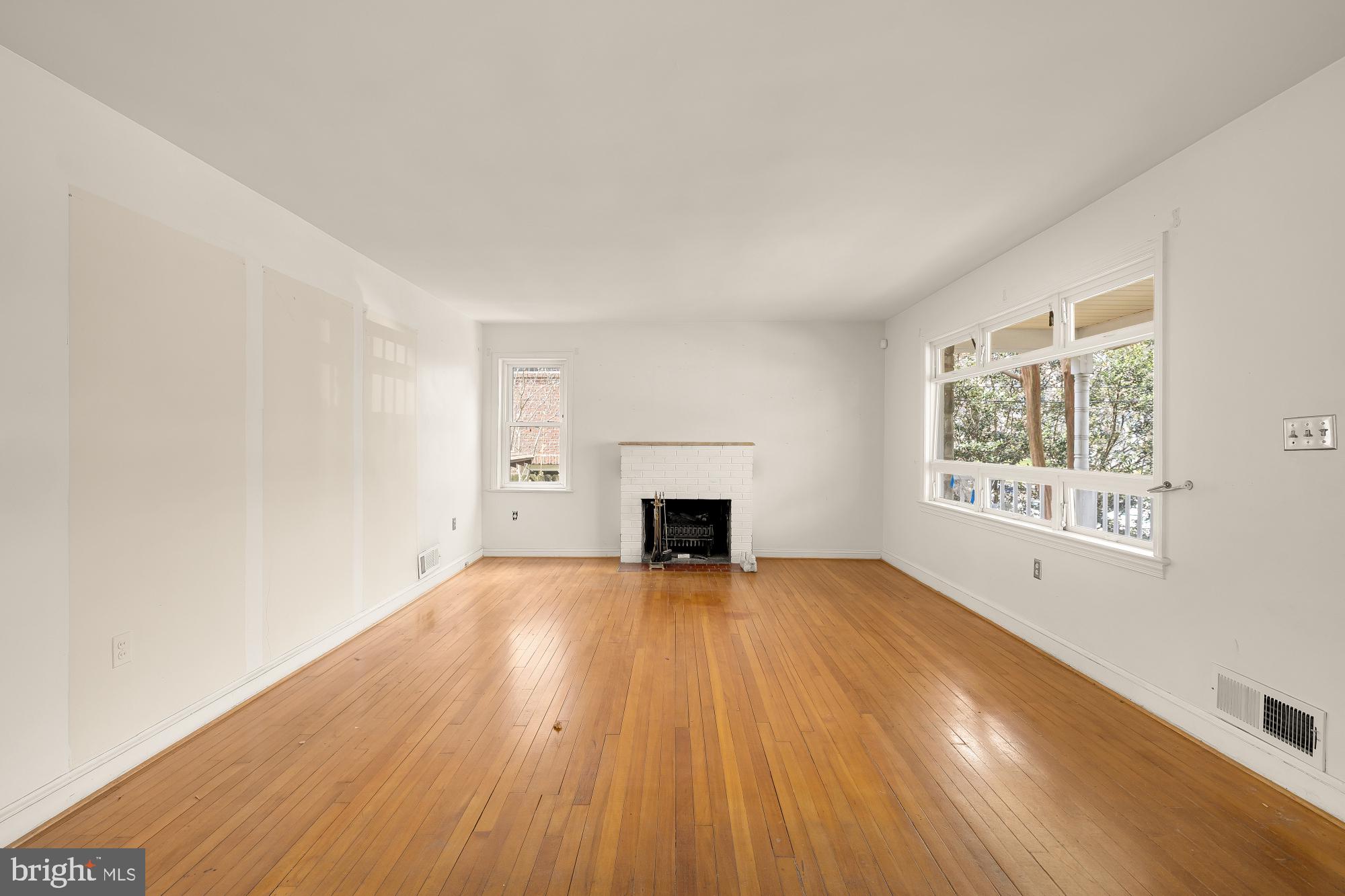 GLEN ECHO HEIGHTS - Residential