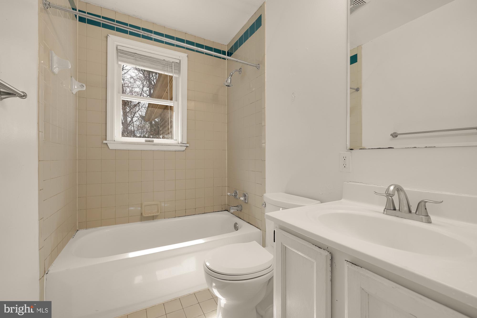 GLEN ECHO HEIGHTS - Residential