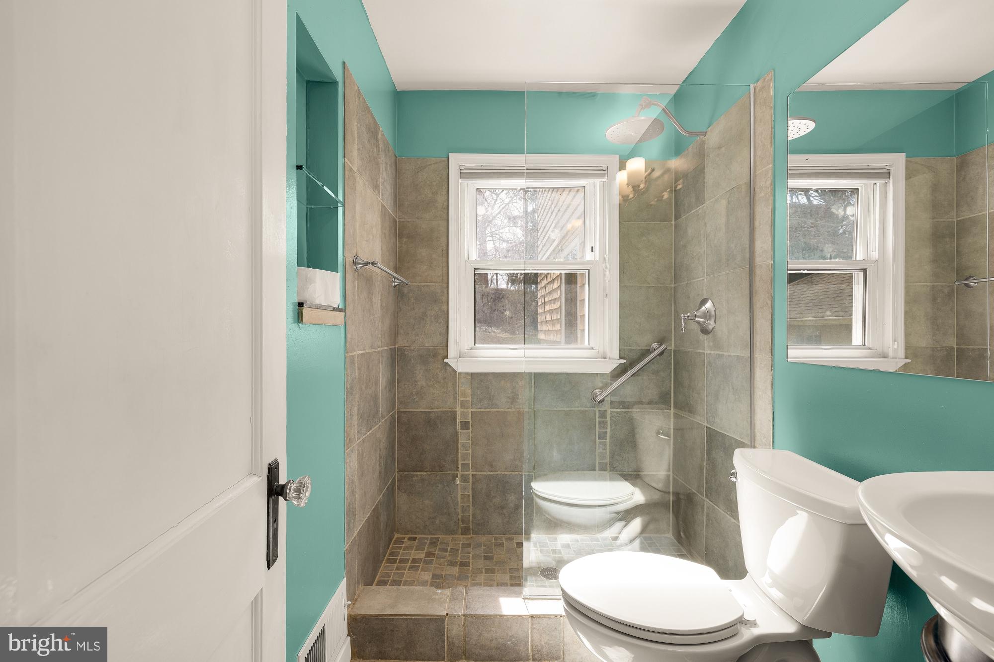 GLEN ECHO HEIGHTS - Residential