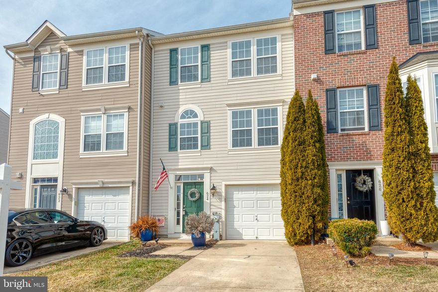 *PLEASE SUBMIT HIGHEST AND BEST BY SUNDAY 02/20/2022 AT 4:30PM* WELCOME HOME TO THIS WELL MAINTAINED GARAGE TOWNHOME IN HOLLYWOODS! THIS HOME BOAST 3 BEDROOMS, 2 FULL BATHROOMS AND 2 HALF BATHROOMS. ALL 3 FLOORS ARE COMPLETELY FINISHED AND ALL 3 HAVE BUILDER BUMP OUTS! WALK IN LEVEL IS FINISHED FAMILY ROOM WITH NEW LVP FLOORING. UPPER LEVEL HAS UPDATED KITCHEN WITH ISLAND HAS HARDWOOD FLOORS, GRANITE COUNTERTOPS AND STAINLESS APPLIANCES. DECK OFF KITCHEN. LIVING ROOM AND DINING ROOM OFF KITCHEN, BOTH HAVE HARDWOOD FLOORS. UPPER 2 HAS LARGE PRIMARY BEDROOM WITH AN EXTENDED ROOM FROM BUMP OUT. HUGE WALK IN CLOSET AND A PRIMARY BATHROOM. 2 ADDITIONAL BEDROOMS AND A FULL BATHROOM ON THE UPPER 2 LEVEL. ATTACHED 1 CAR GARAGE AND PARKING FOR 2 MORE VEHICLES. LOTS OF COMMUNITY AMENITIES, AS WELL! LOCATED CLOSE TO SHOPPING, MAJOR HIGHWAYS, AND PLENTY OF RESTAURANTS!