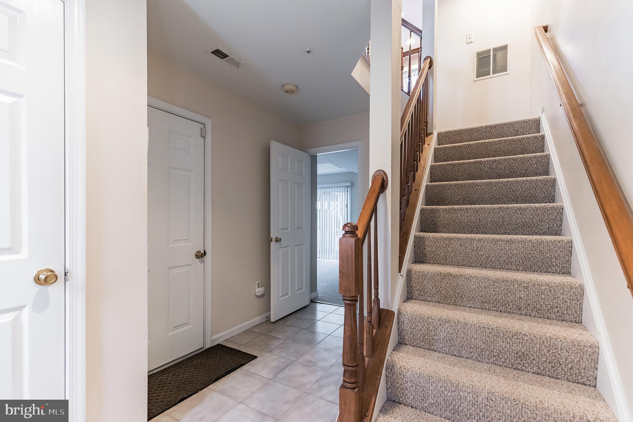 WILLOW CREEK-PLAT 1> - Residential