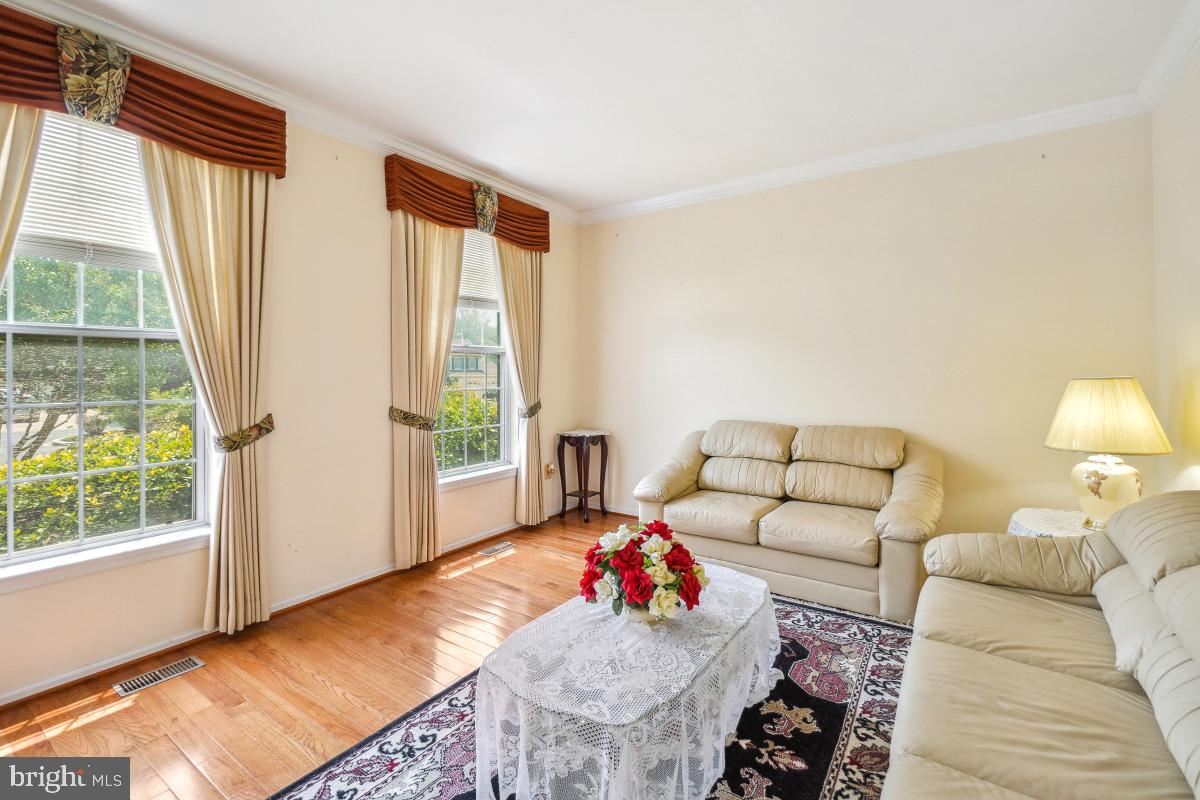 ASHFORD - Residential