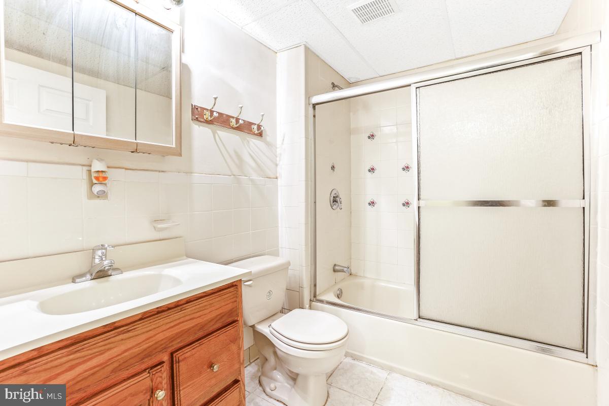 ASHFORD - Residential