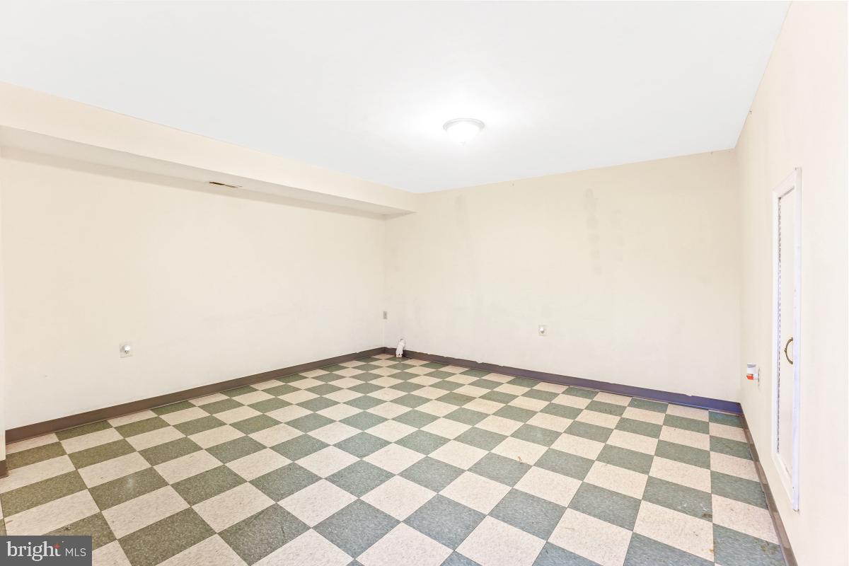 ASHFORD - Residential