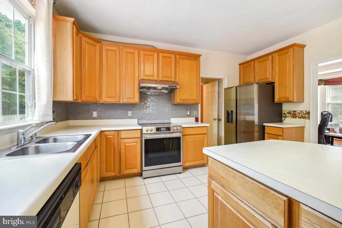 ASHFORD - Residential