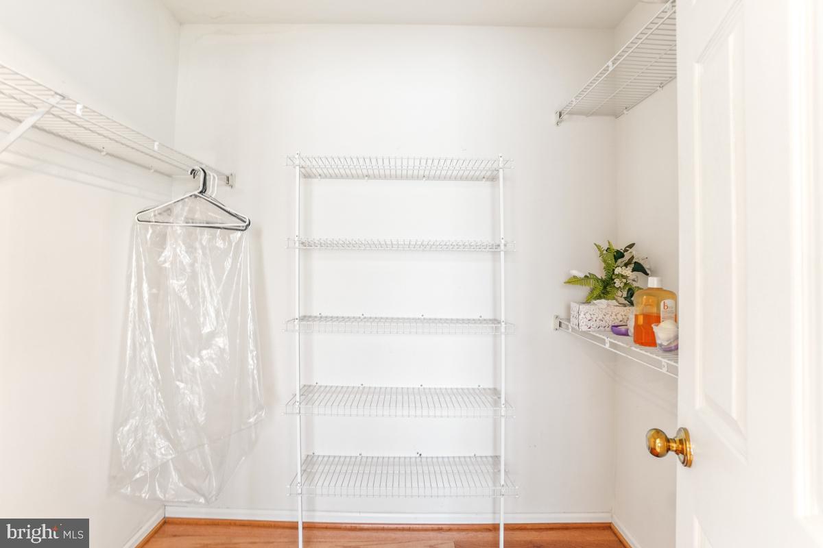 ASHFORD - Residential