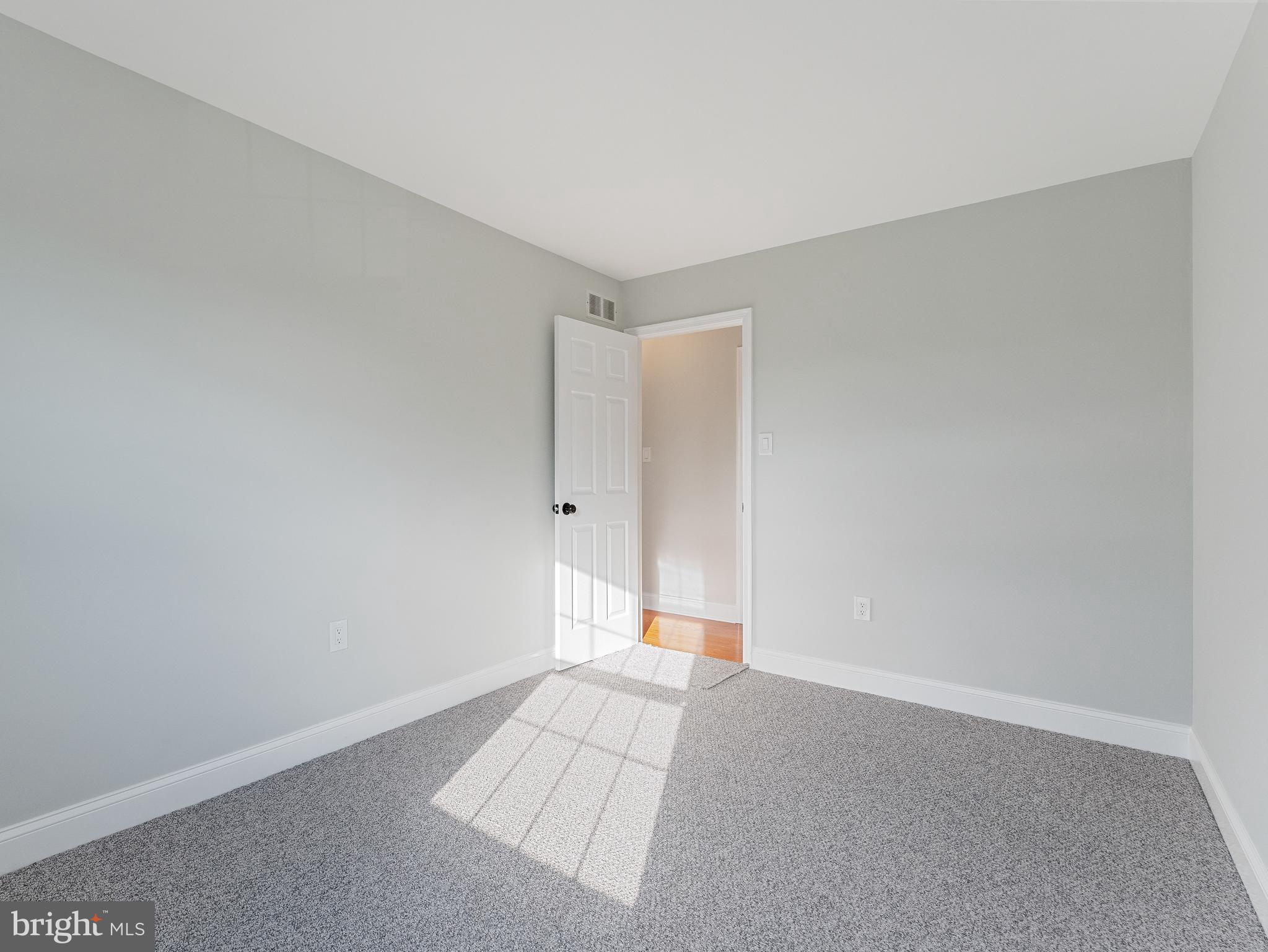 WILLOWBROOK - Residential