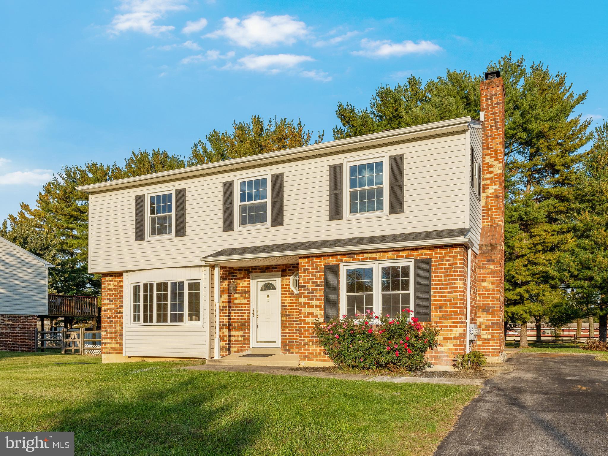 WILLOWBROOK - Residential