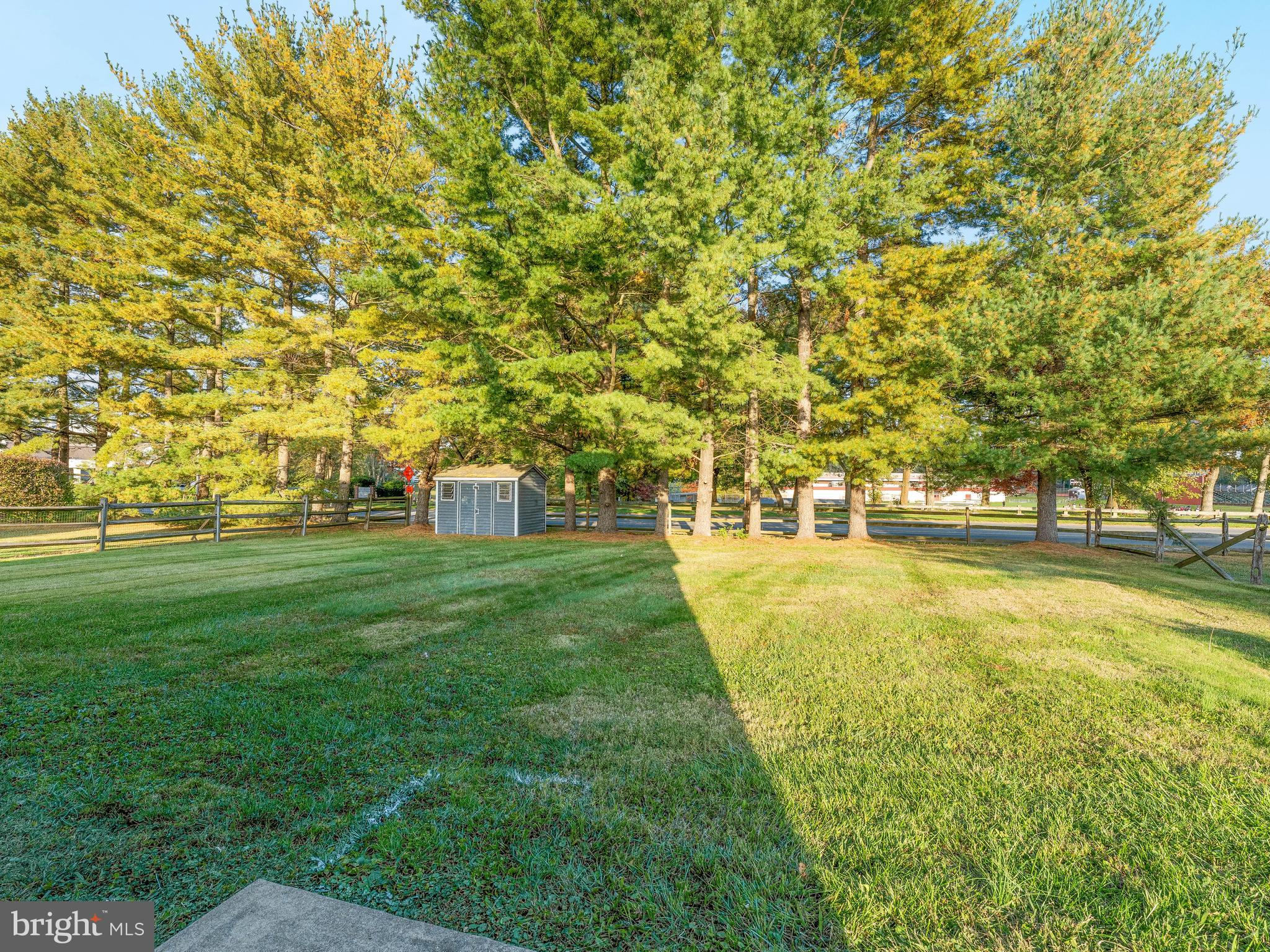 WILLOWBROOK - Residential