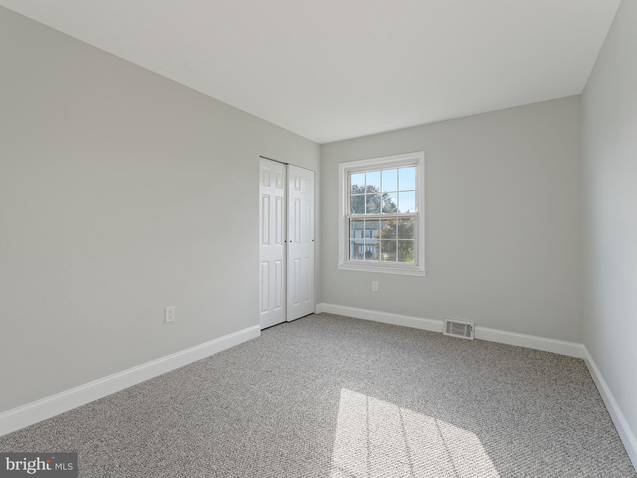 WILLOWBROOK - Residential