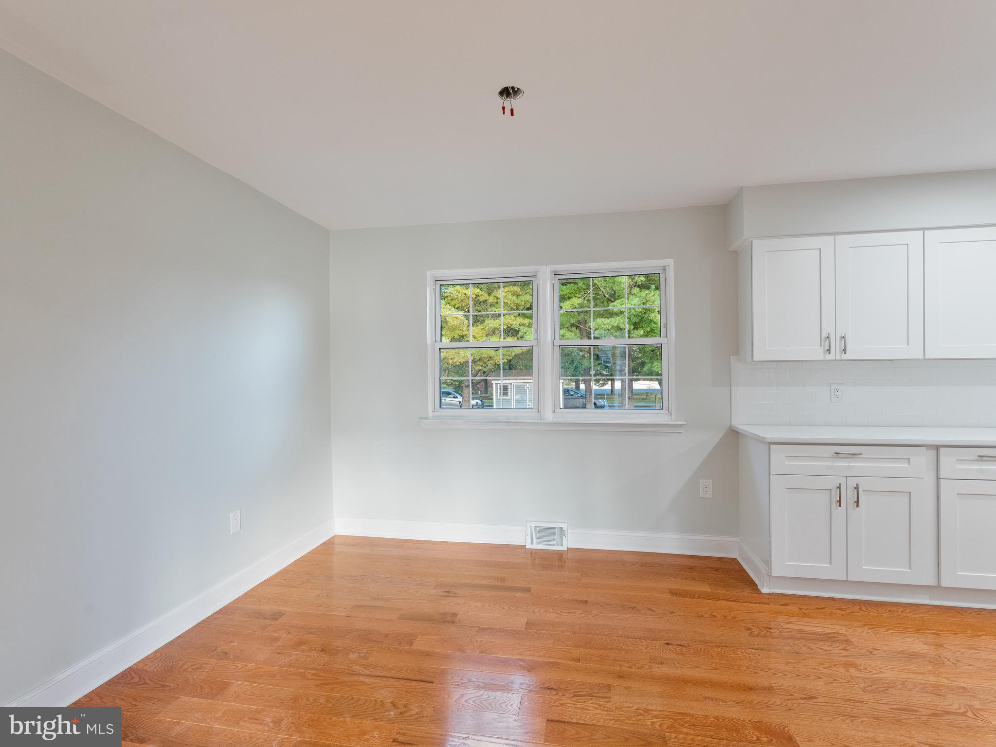 WILLOWBROOK - Residential