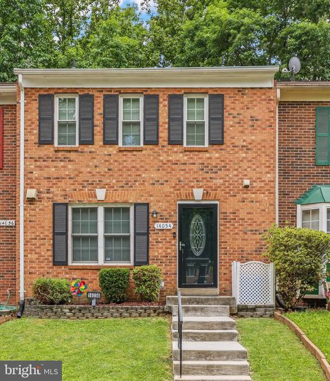 Photo of 14054 Fallbrook Lane, WOODBRIDGE, VA 22193 (MLS # VAPW2120092)