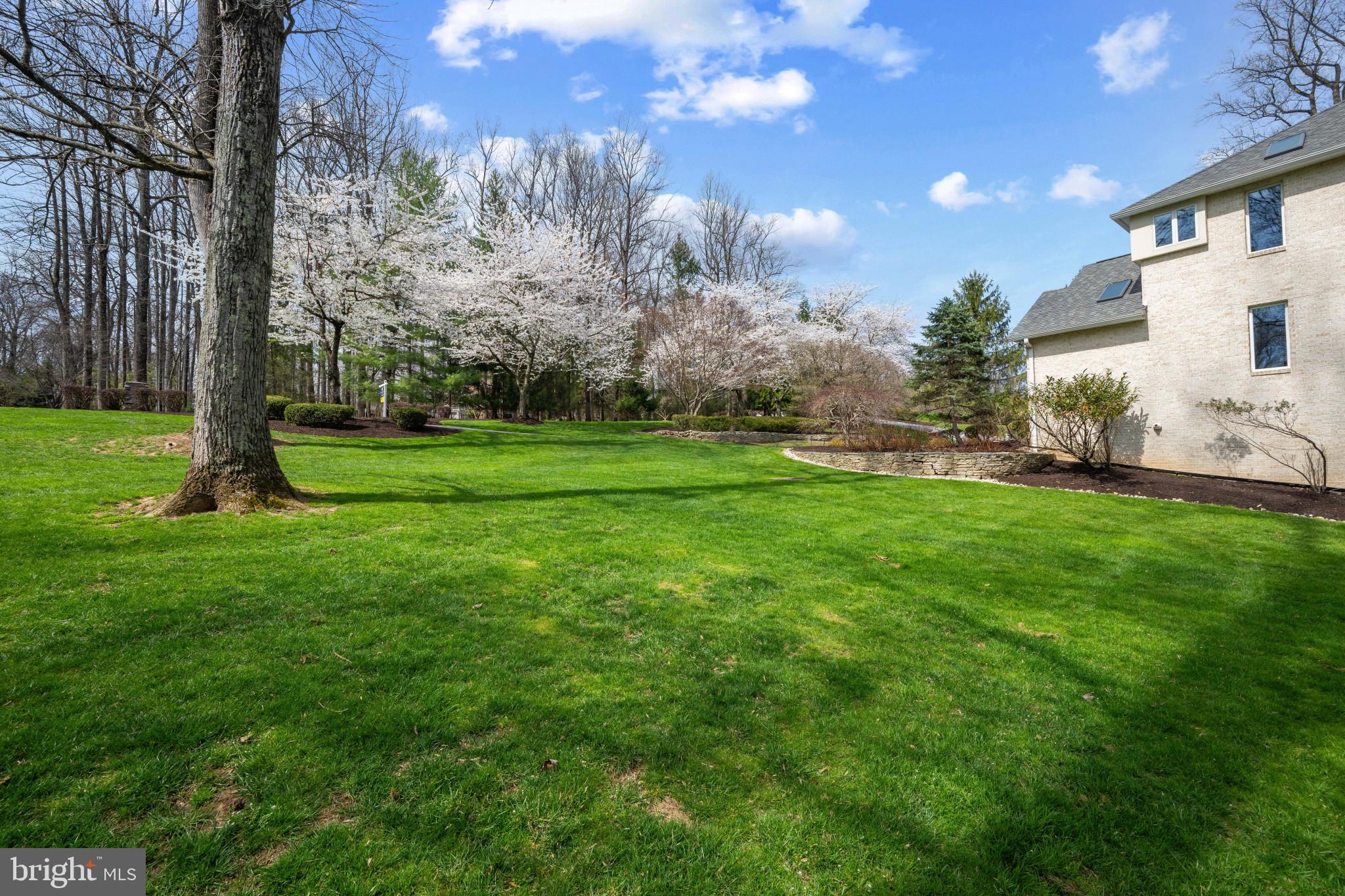 HUNTINGTON - Residential