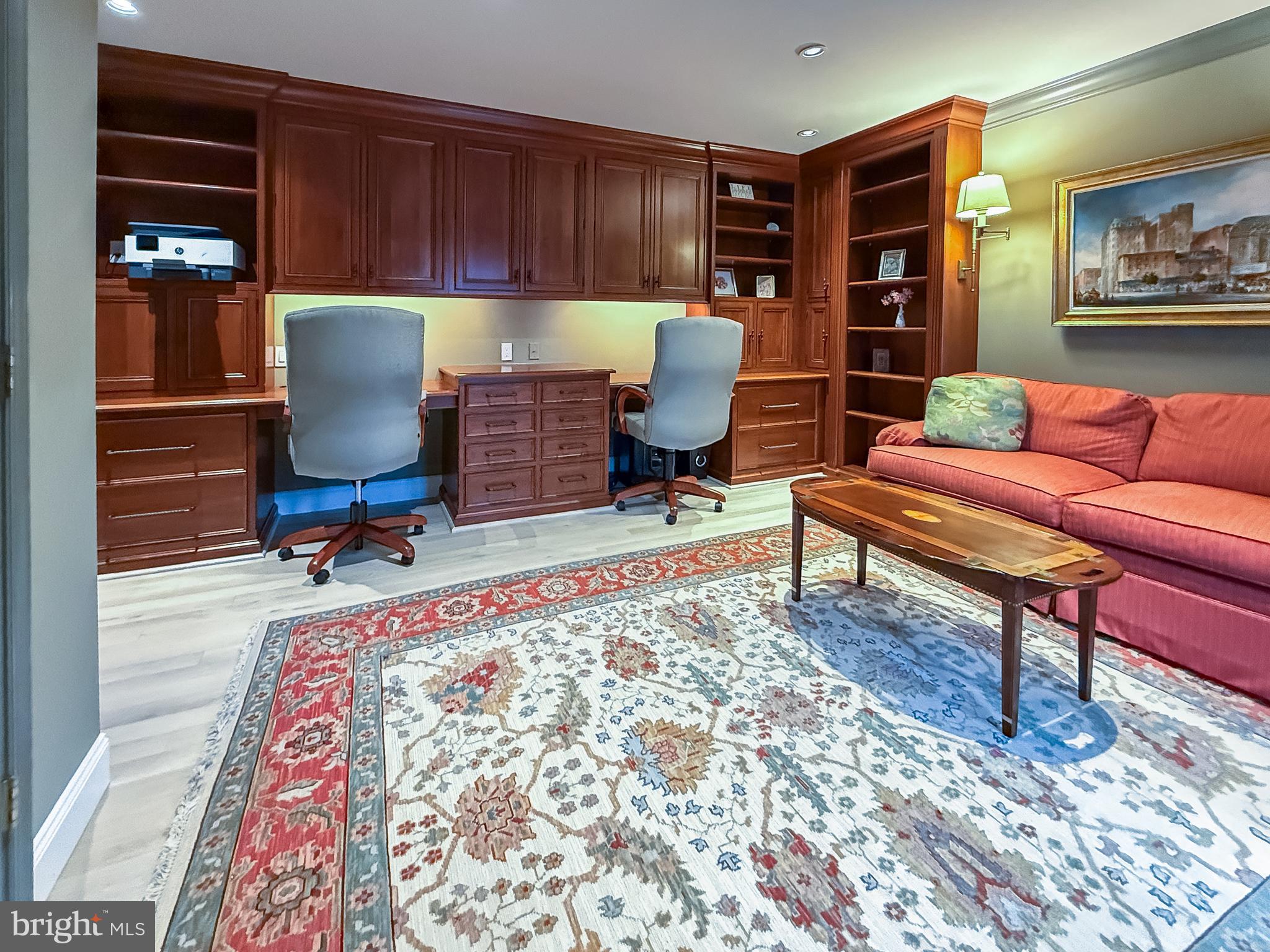 HUNTINGTON - Residential