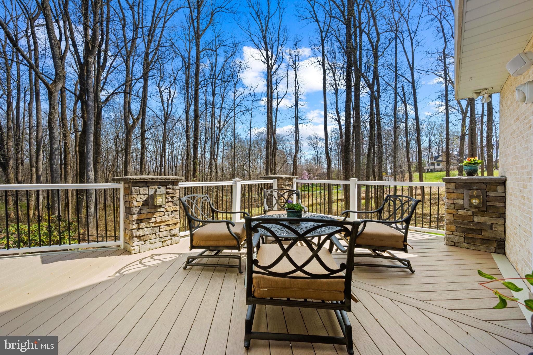 HUNTINGTON - Residential