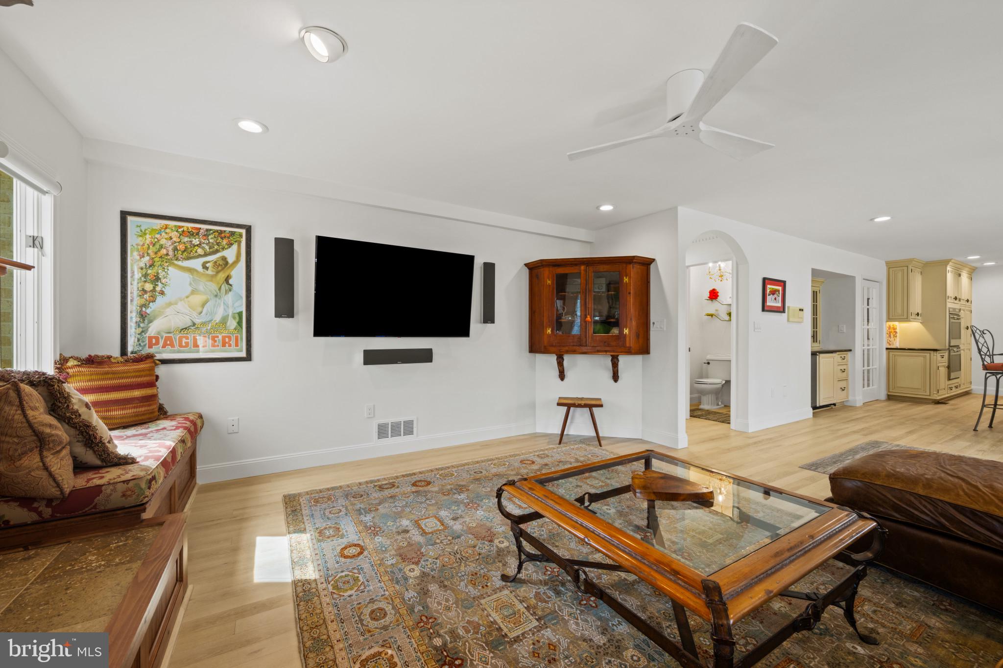 HUNTINGTON - Residential