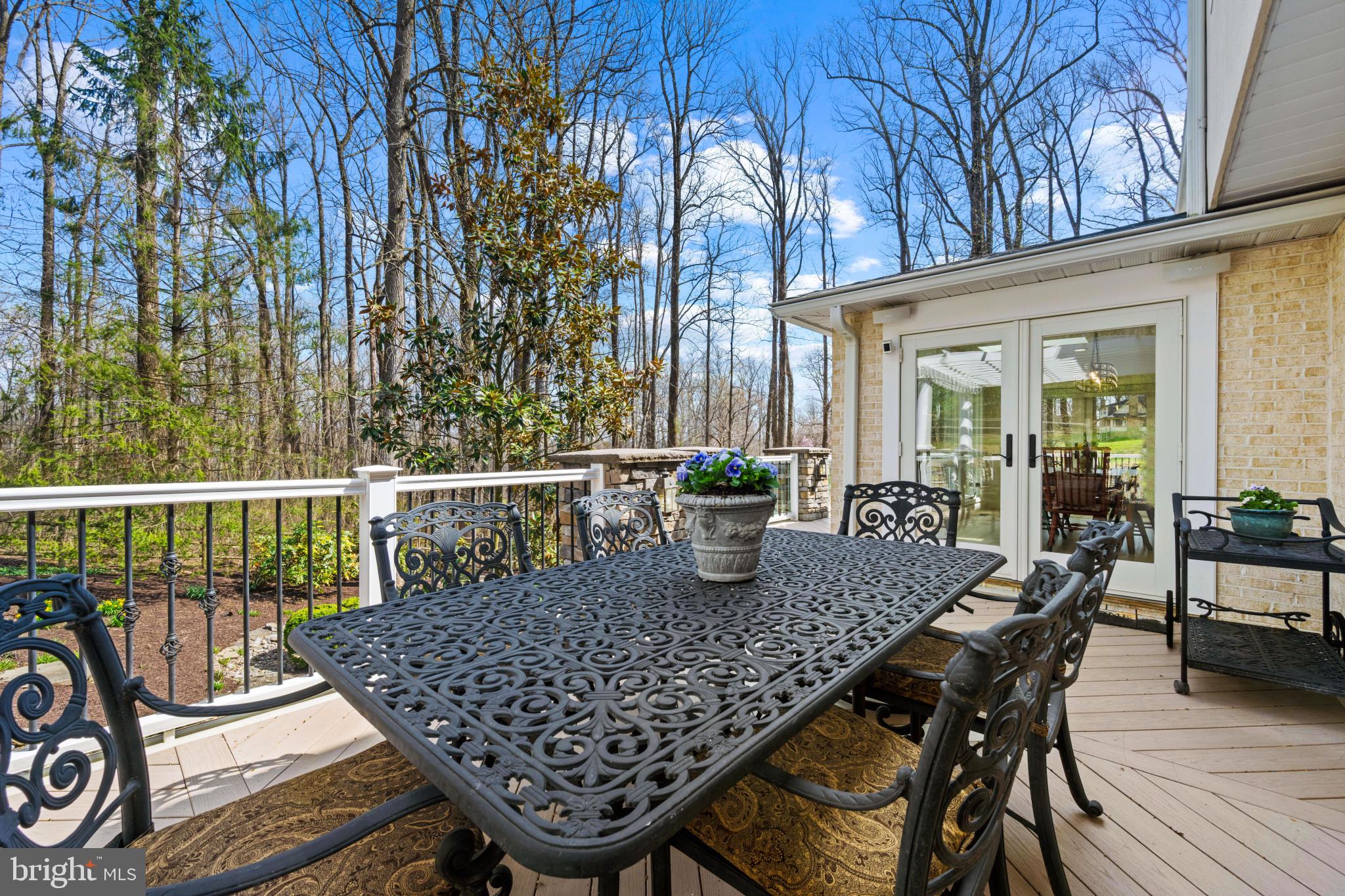 HUNTINGTON - Residential