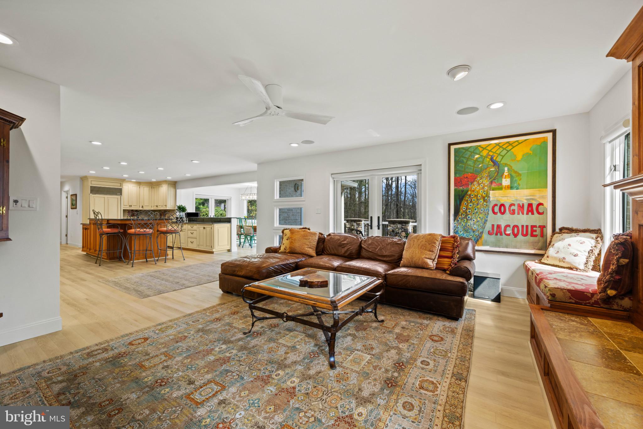 HUNTINGTON - Residential