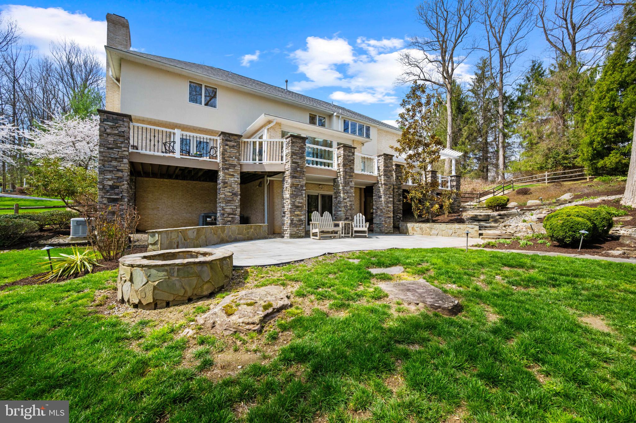 HUNTINGTON - Residential