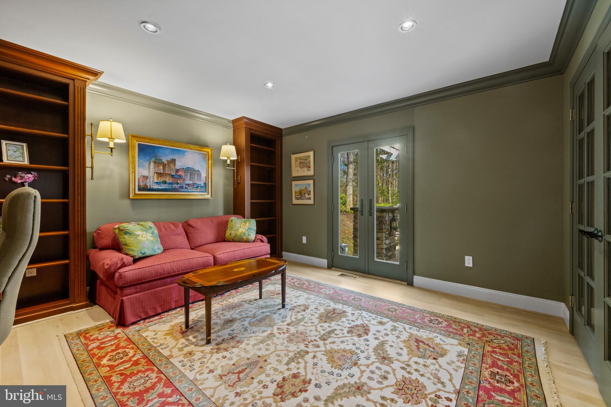 HUNTINGTON - Residential