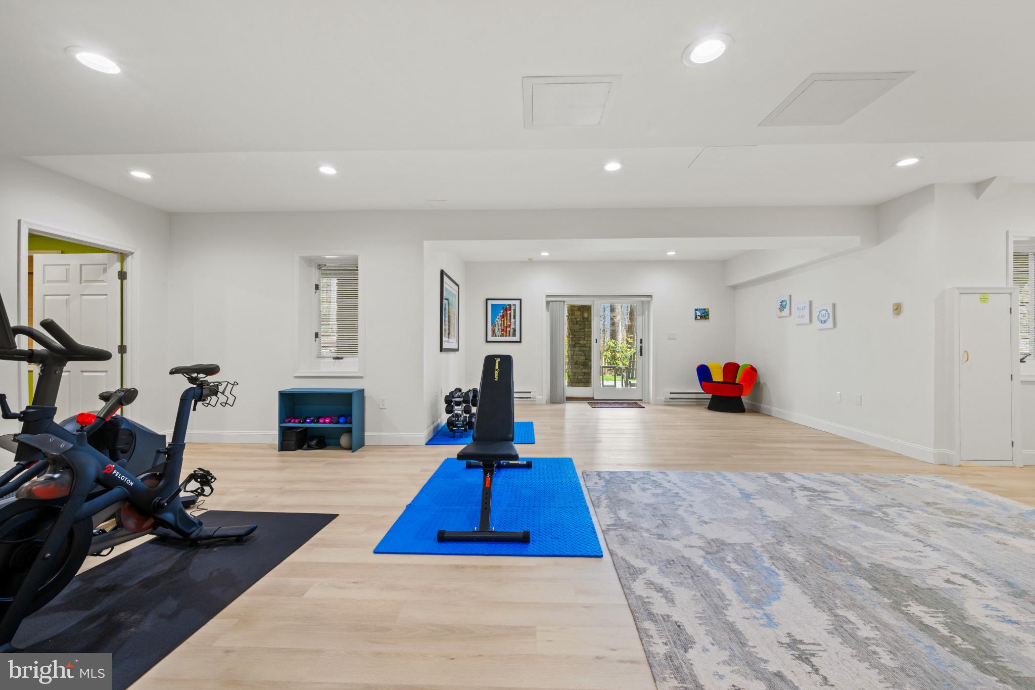 HUNTINGTON - Residential