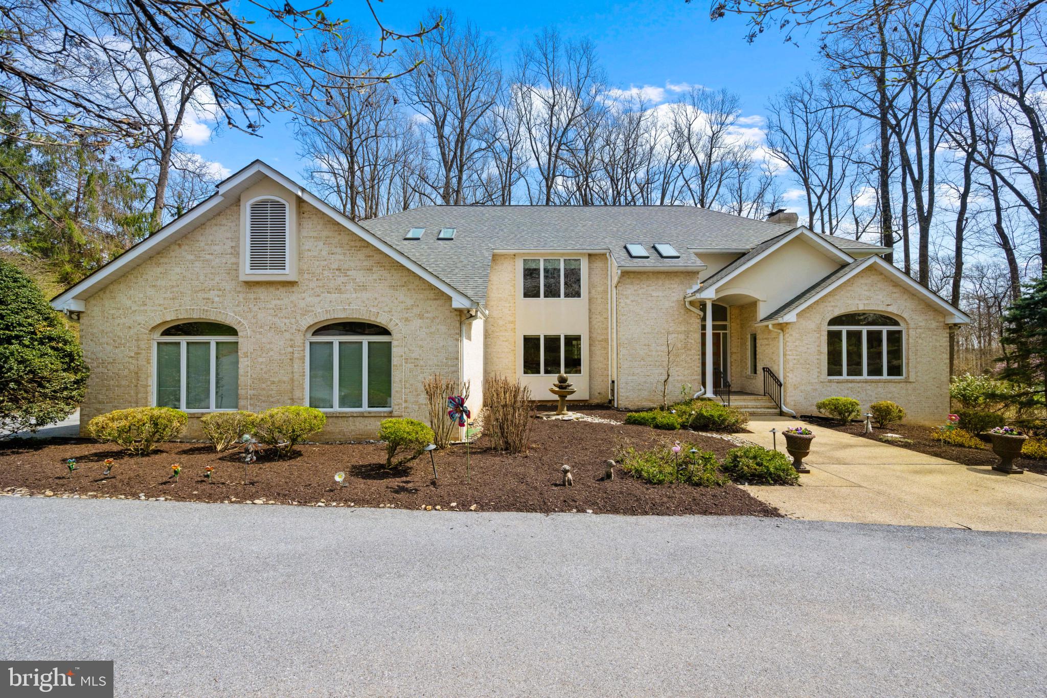 HUNTINGTON - Residential