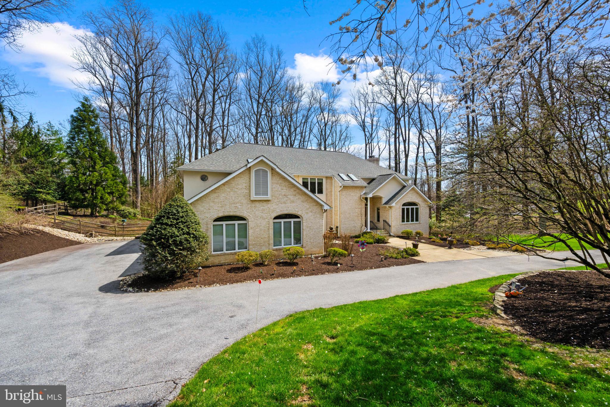 HUNTINGTON - Residential